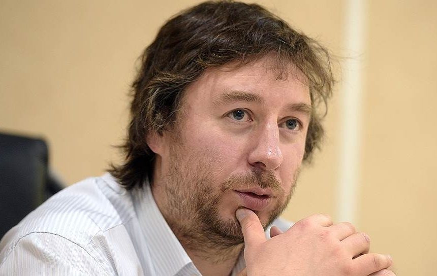 scale_1200 Владислав Бакальчук получил гражданство Кыргызстана