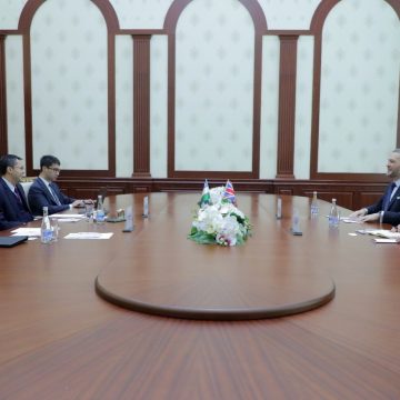 photo_2025-02-10_07-26-50 Центральный банк Узбекистана обсудил перспективы финансового сотрудничества с послом Великобритании