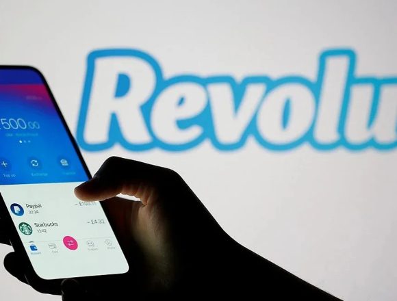Revolut внедрил ИИ в процессы найма и оценки сотрудников