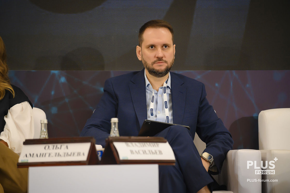 Владимир Васильев