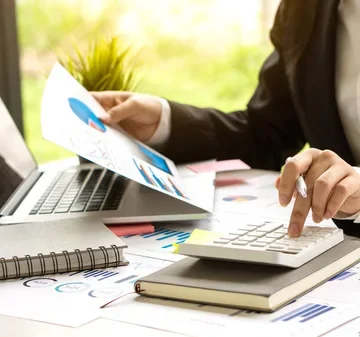 В Казахстане вводят жёсткие лимиты на ставки по кредитам и микрозаймам