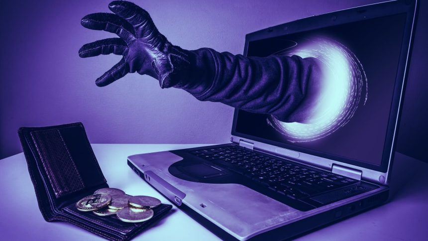 В Казахстане за полгода выявлено свыше 11 тысяч случаев интернет-мошенничества