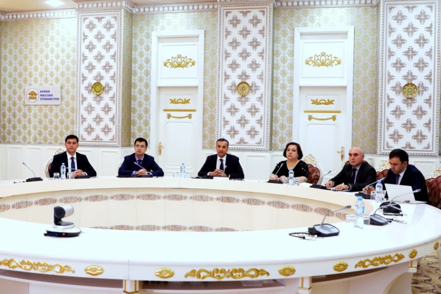 НБТ и банк США Column Bank изучает возможности сотрудничества с банками Таджикистана