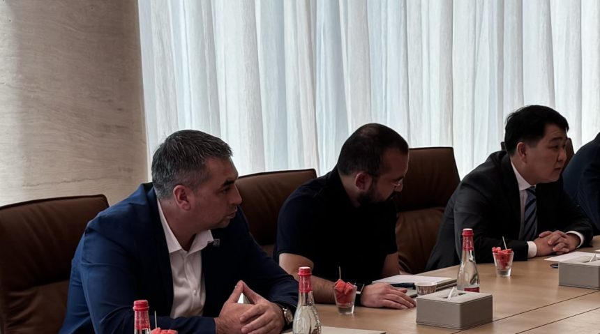 Узбекистан и ОАЭ расширяют сотрудничество в сфере искусственного интеллекта