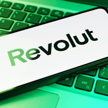 Оценка Revolut выросла до $75 млрд — финтех стал самым дорогим стартапом Европы