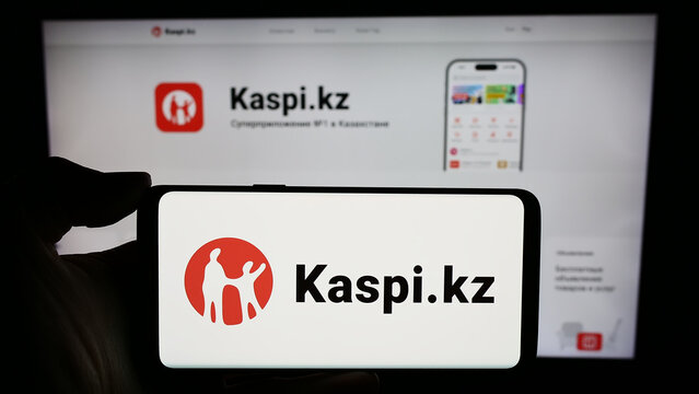 360_F_741647877_A4zK2SQ0yrY6eJfUe21avUNZlbOcFNOw Kaspi улучшил «Работу» и выходит на рынок профрезюме