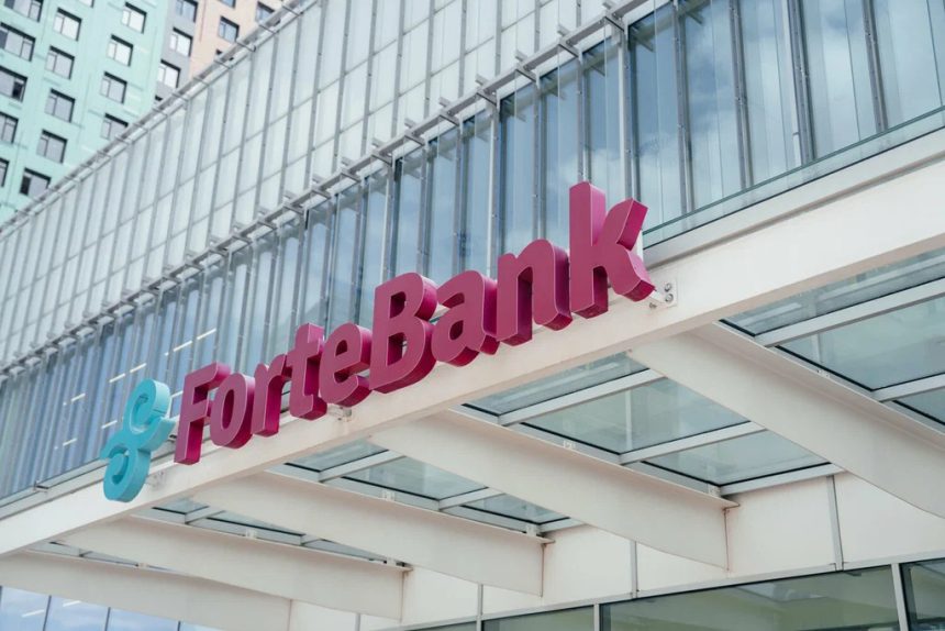 ForteBank завершил покупку 100% акций Home Credit Bank