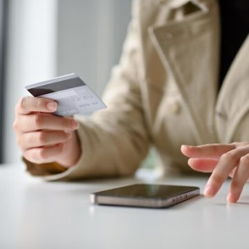 Счета казахстанцев не будут закрывать за превышение лимитов переводов