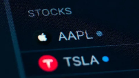 i-2025-12-18T181957.134 Акции Apple и Tesla теперь можно покупать через Telegram