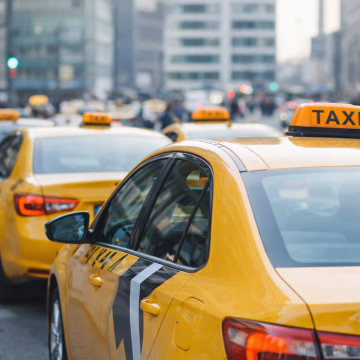 Пассажиропоток такси в Казахстане превысил 175 млн в 2025 году