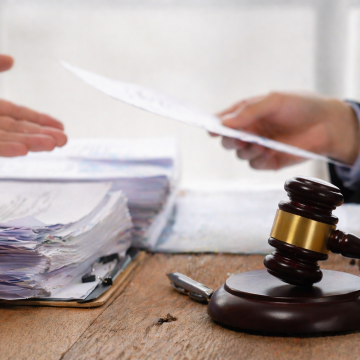 В Казахстане усилят ответственность коллекторских агентств