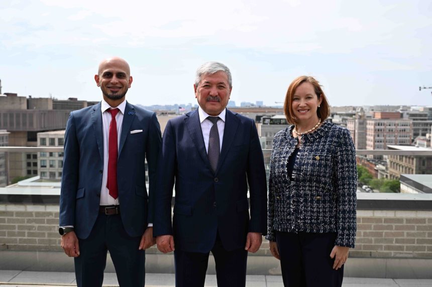 Кыргызстан договорился с Meta о совместной работе в сфере цифровой безопасности