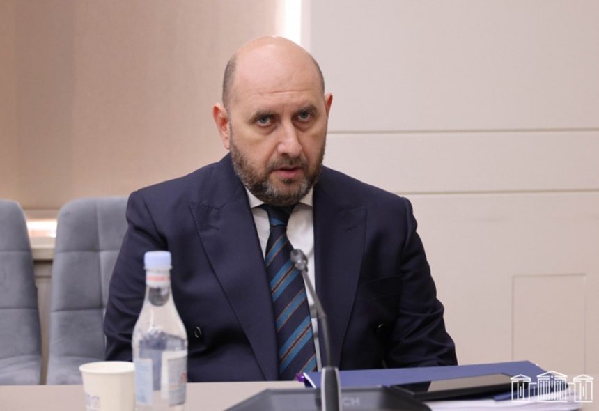 Комиссия парламента Армении одобрила кандидатуру Мартина Галстяна на пост главы ЦБ