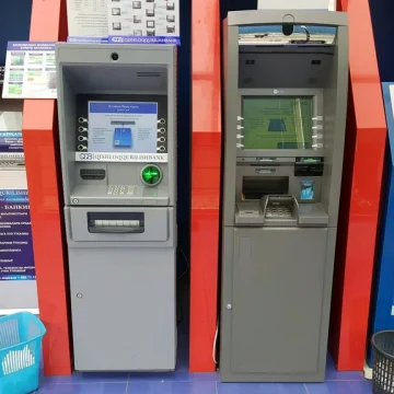 XXL ЦБ Узбекистана с августа введёт штрафы за сбои в банкоматах