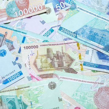 Депозиты в банках Узбекистана выросли почти на 31% за год
