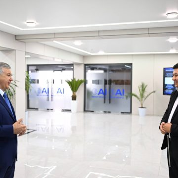Шавкат Мирзиёев дал старт IT-парку в Намангане и оценил развитие ИИ в области