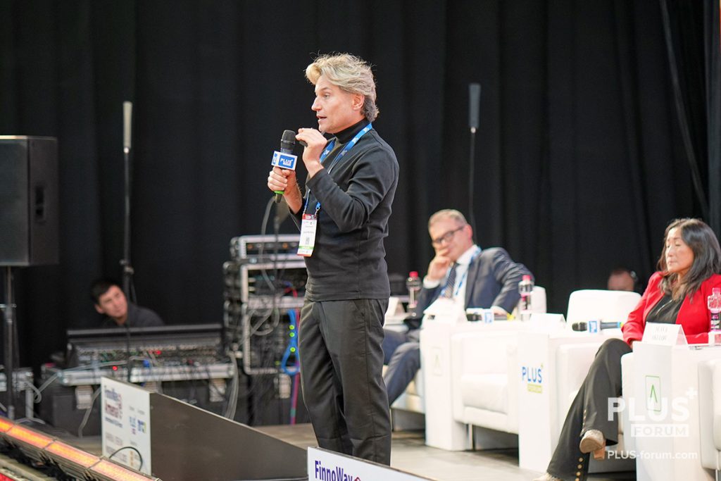 Слава Акулов